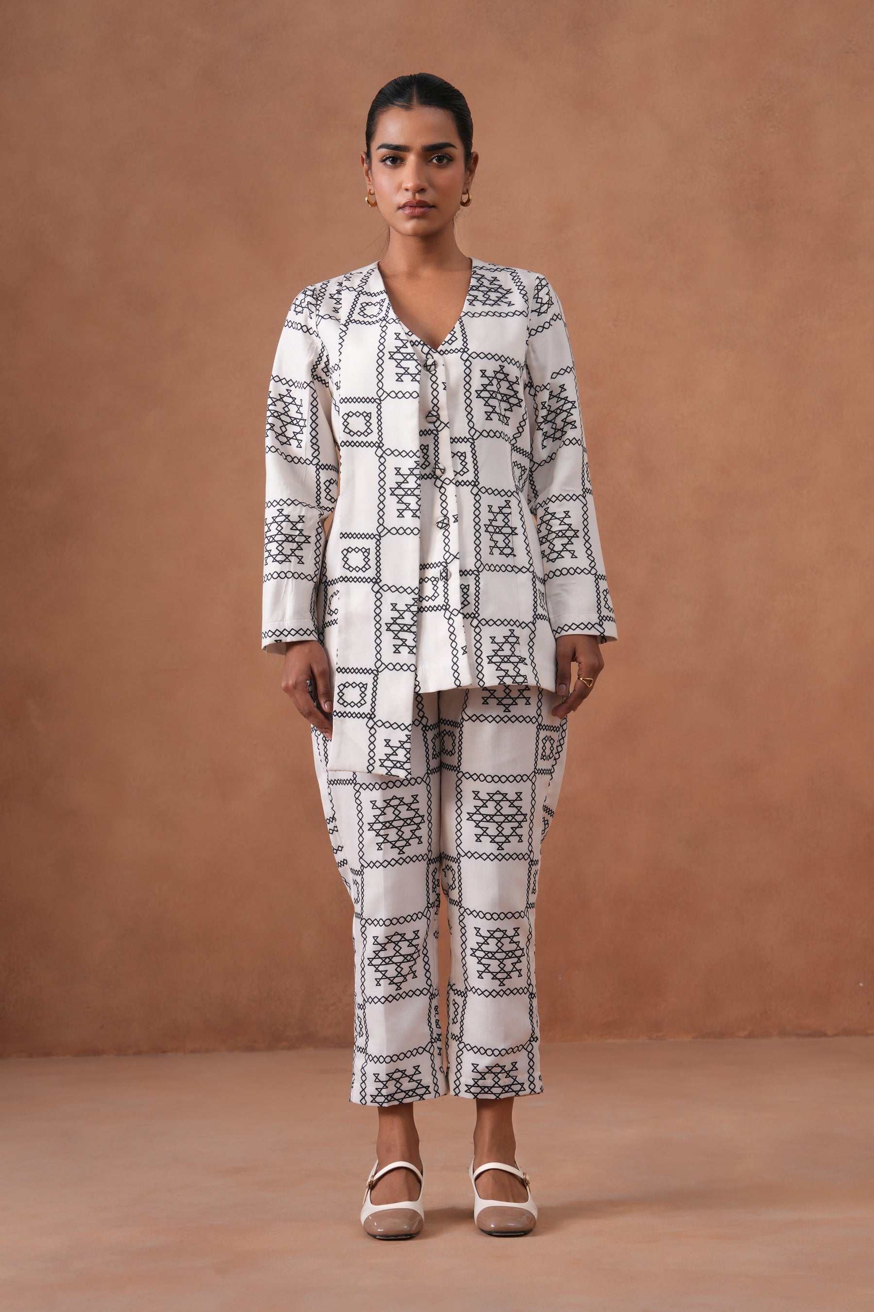 Modern Grid Blazer Set